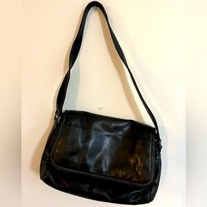 Rolfs Black Leather Shoulder Bag